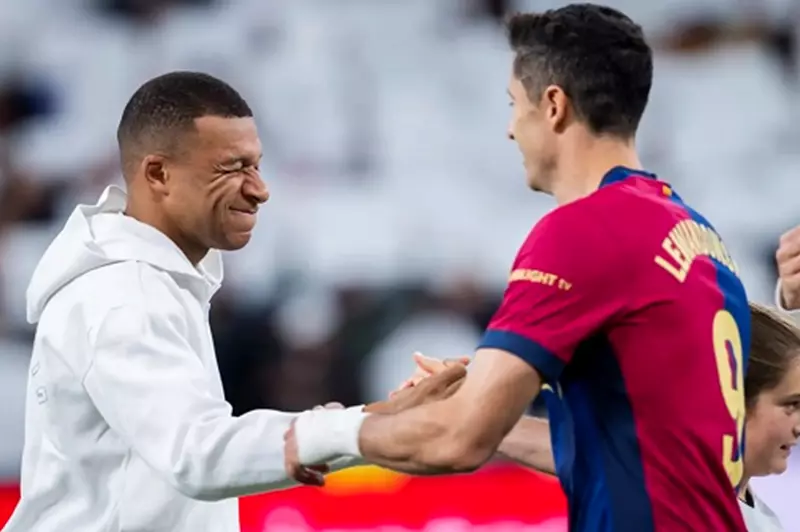 تحليل جدول ترتيب هدافي الدوري الإسباني بعد تألق ليفاندوفسكي في مواجهة أتلتيك بيلباو تحليل جدول ترتيب هدافي الدوري الإسباني بعد تألق ليفاندوفسكي في مواجهة أتلتيك بيلباو