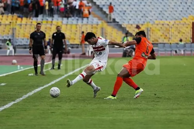 حمادة القلاوي يقود مباراة الزمالك وفاركو كحكم رئيسي، والشناوي يتولى إدارة نظام VAR حمادة القلاوي يقود مباراة الزمالك وفاركو كحكم رئيسي، والشناوي يتولى إدارة نظام VAR