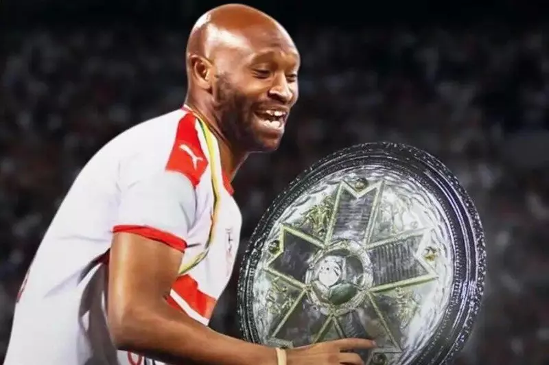 الزمالك يحتفي بذكريات شيكابالا عبر حجب القميص رقم 10 بعد اعتزاله الزمالك يحتفي بذكريات شيكابالا عبر حجب القميص رقم 10 بعد اعتزاله