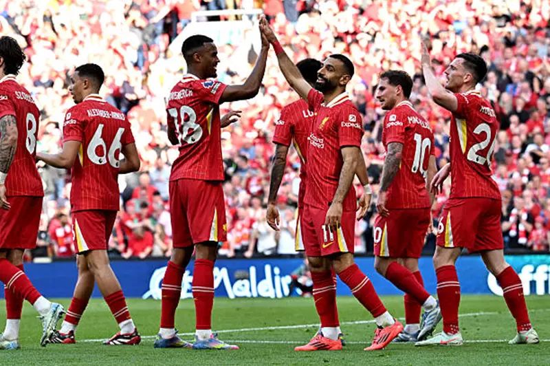 موعد مباراة ليفربول ونيوكاسل في الدوري الإنجليزي 2025-2026 موعد مباراة ليفربول ونيوكاسل في الدوري الإنجليزي 2025-2026